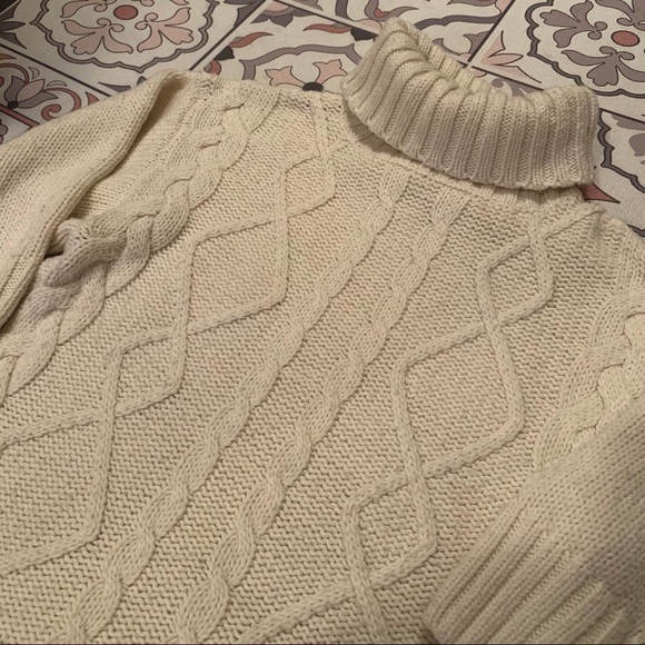 Zara Cable Knit Turtleneck boxy crop sweater Med - Picture 5 of 16